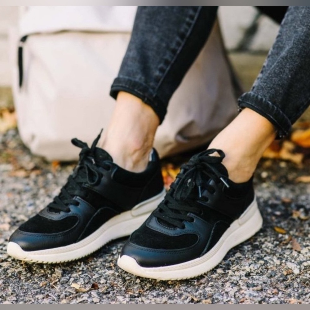 NEW EVERLANE The Trainer Leather Sneaker Black Unisex Sz US 7